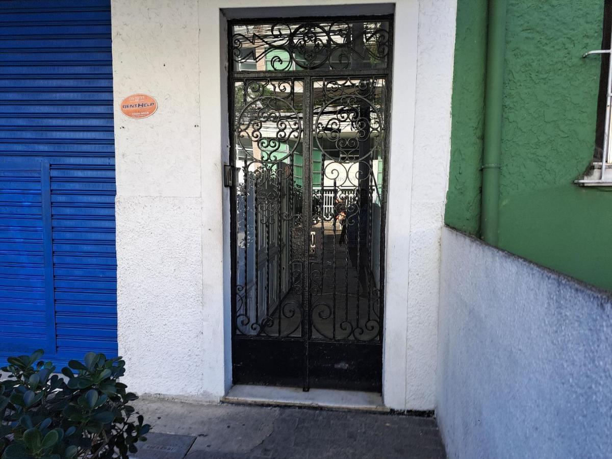 Quarto Privativo No Melhor De Botafogo Com Anfitria - Home With Host Rio de Janeiro Extérieur photo