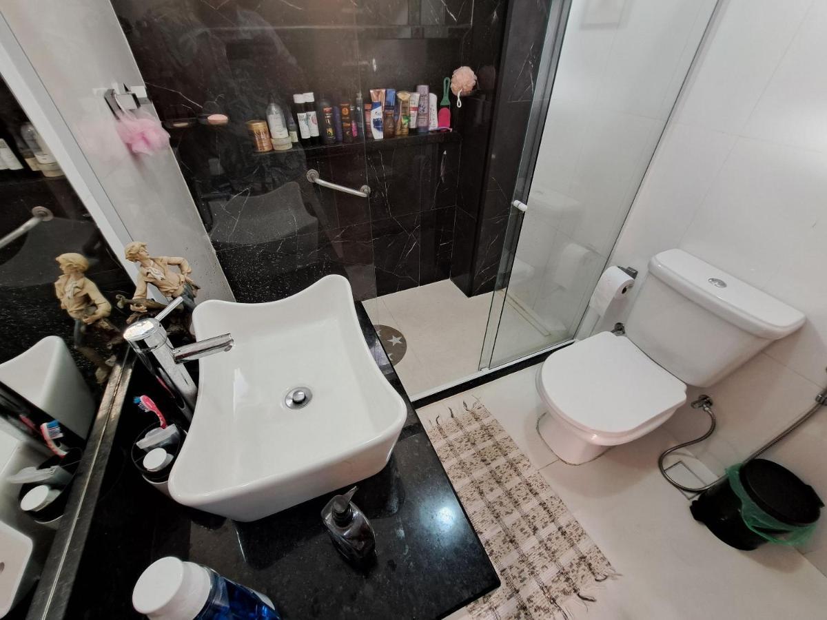 Quarto Privativo No Melhor De Botafogo Com Anfitria - Home With Host Rio de Janeiro Extérieur photo